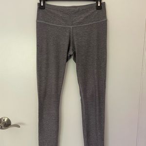 Long wunder under Lululemon leggings